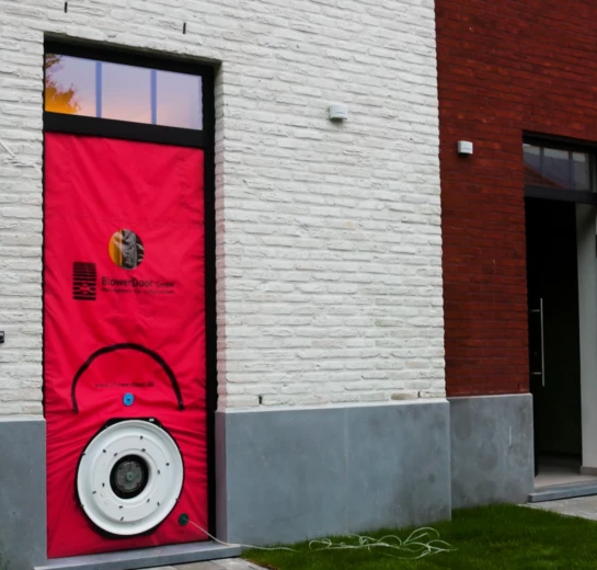 Blowerdoor hyboma